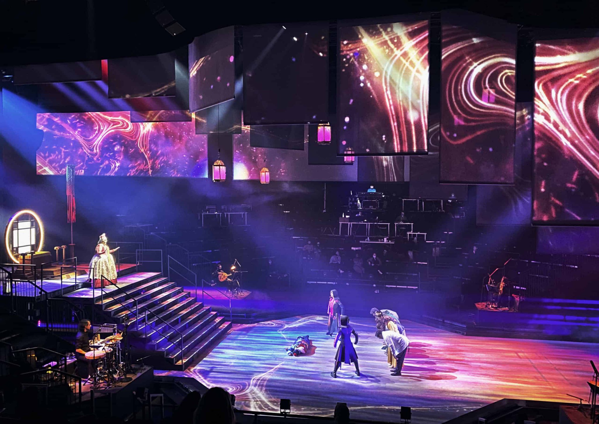 Kan Yama Kan: The Empress and the Three Times Killed Fool on stage