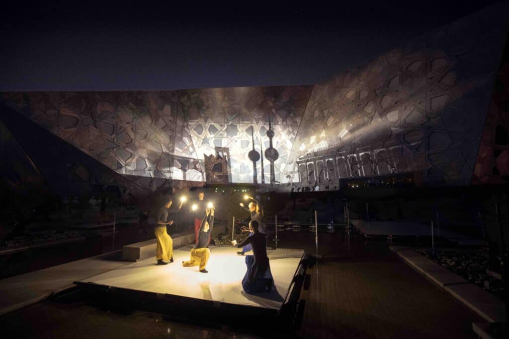 Kuwait Calling: lanterns and dancers in the performance space